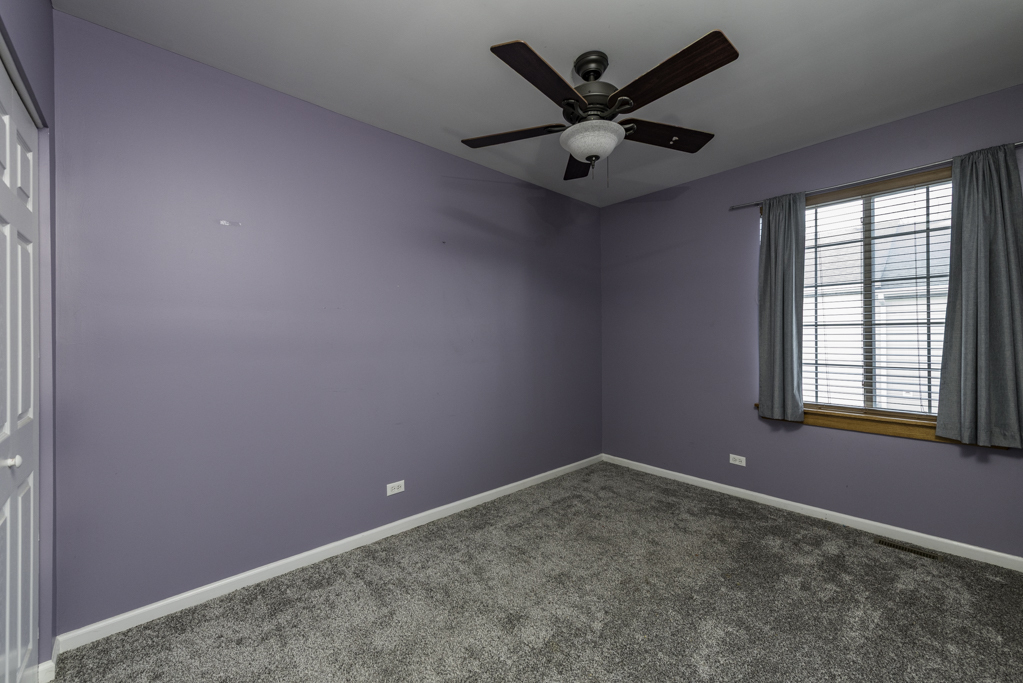 341 West Treehouse Lane, Unit 114 Round Lake, IL 60073 - Photo 19 of 26