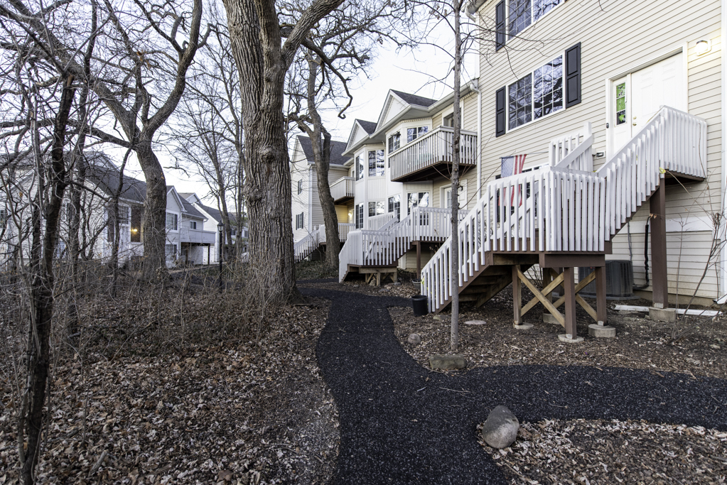 341 West Treehouse Lane, Unit 114 Round Lake, IL 60073 - Photo 2 of 26