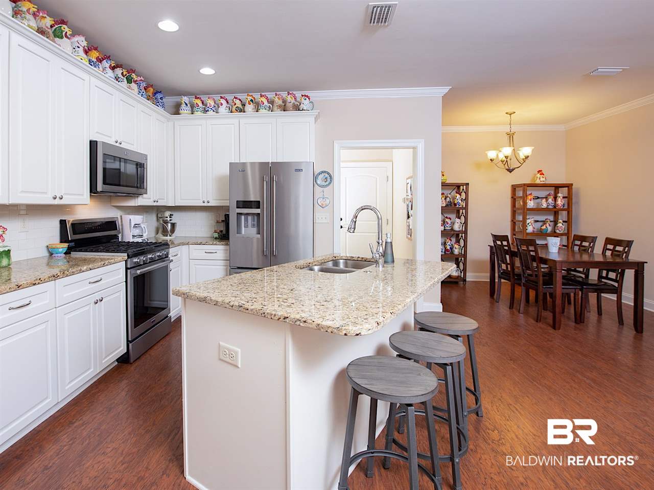 1902 Holmes Avenue, Unit 1902 Foley, AL 36535 - Photo 4 of 25 Kitchen/Dining
