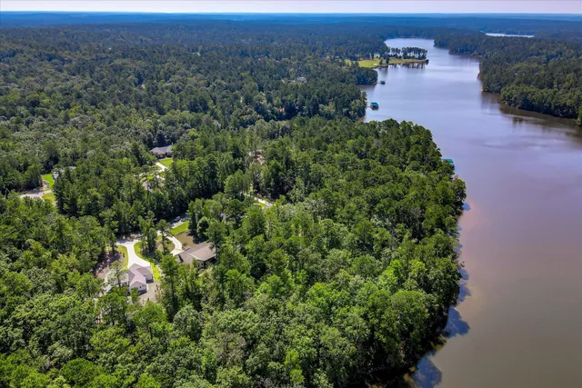 $495,000 | 153 Cumberland Drive, McCormick, SC 29835