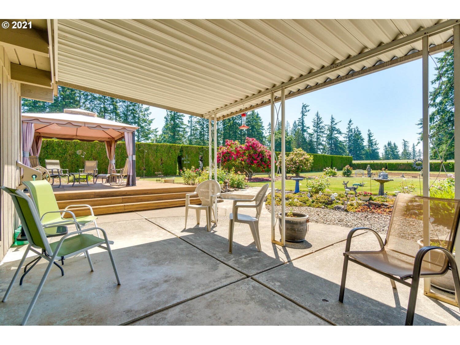 16084 South Henrici Road Oregon City, OR 97045 - Photo 15 of 25 Gallery Image 15