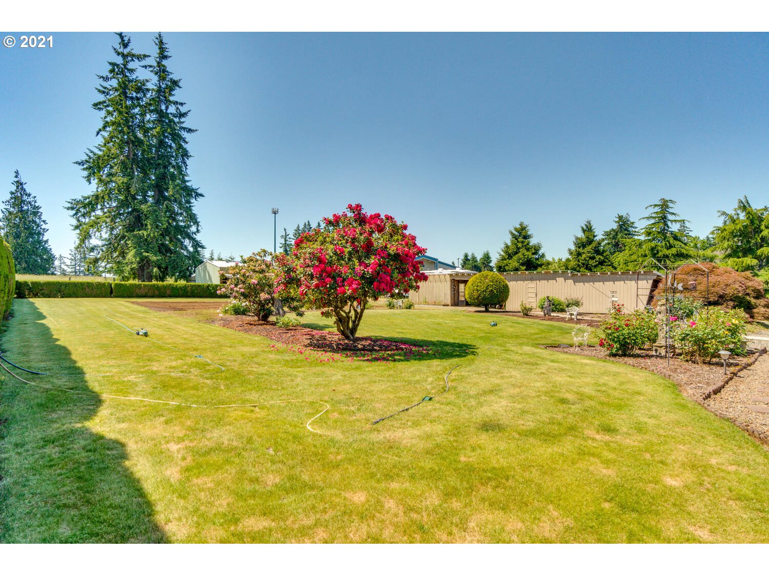16084 South Henrici Road Oregon City, OR 97045 - Photo 17 of 25 Gallery Image 17