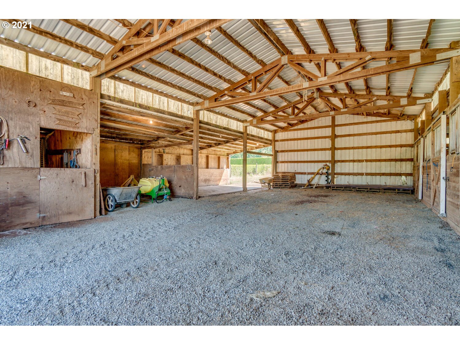 16084 South Henrici Road Oregon City, OR 97045 - Photo 20 of 25 Gallery Image 20