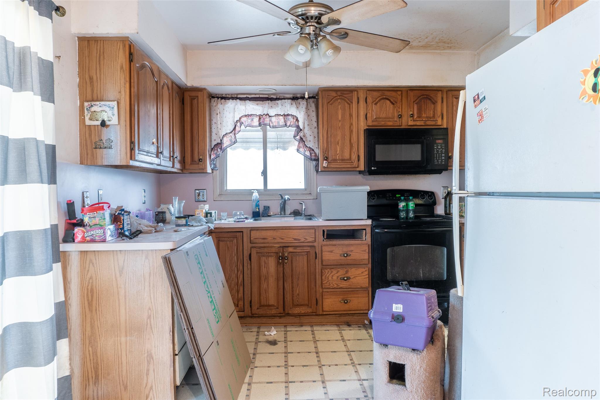 1187 Juneau Road Ypsilanti, MI 48198 - Photo 10 of 39 3-Juneau_1187_Kitchen_03.jpg