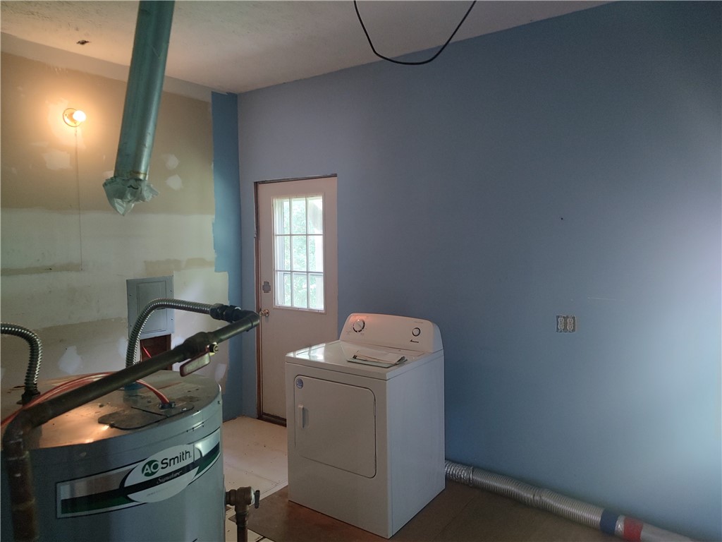111 East Elizabeth Street Waterloo, NY 13165 - Photo 16 of 41