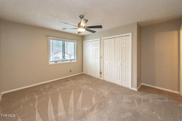 $239,000 | 263 Willowbend Place, Unit 263, Kingsport, TN 37660