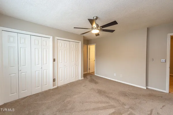 $239,000 | 263 Willowbend Place, Unit 263, Kingsport, TN 37660