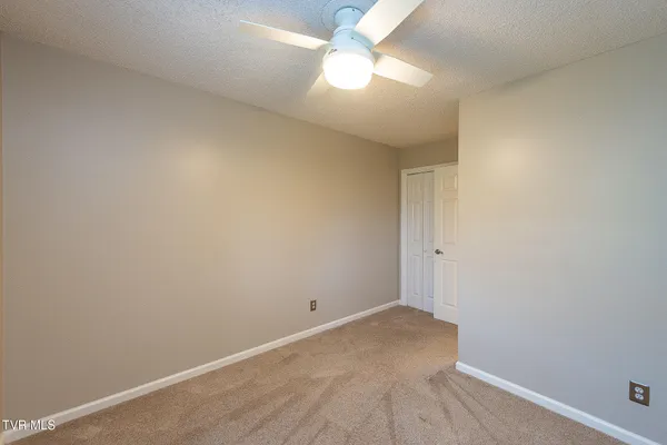 $239,000 | 263 Willowbend Place, Unit 263, Kingsport, TN 37660