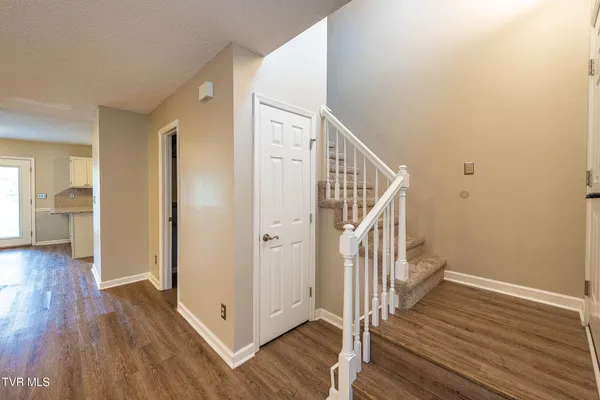 $239,000 | 263 Willowbend Place, Unit 263, Kingsport, TN 37660