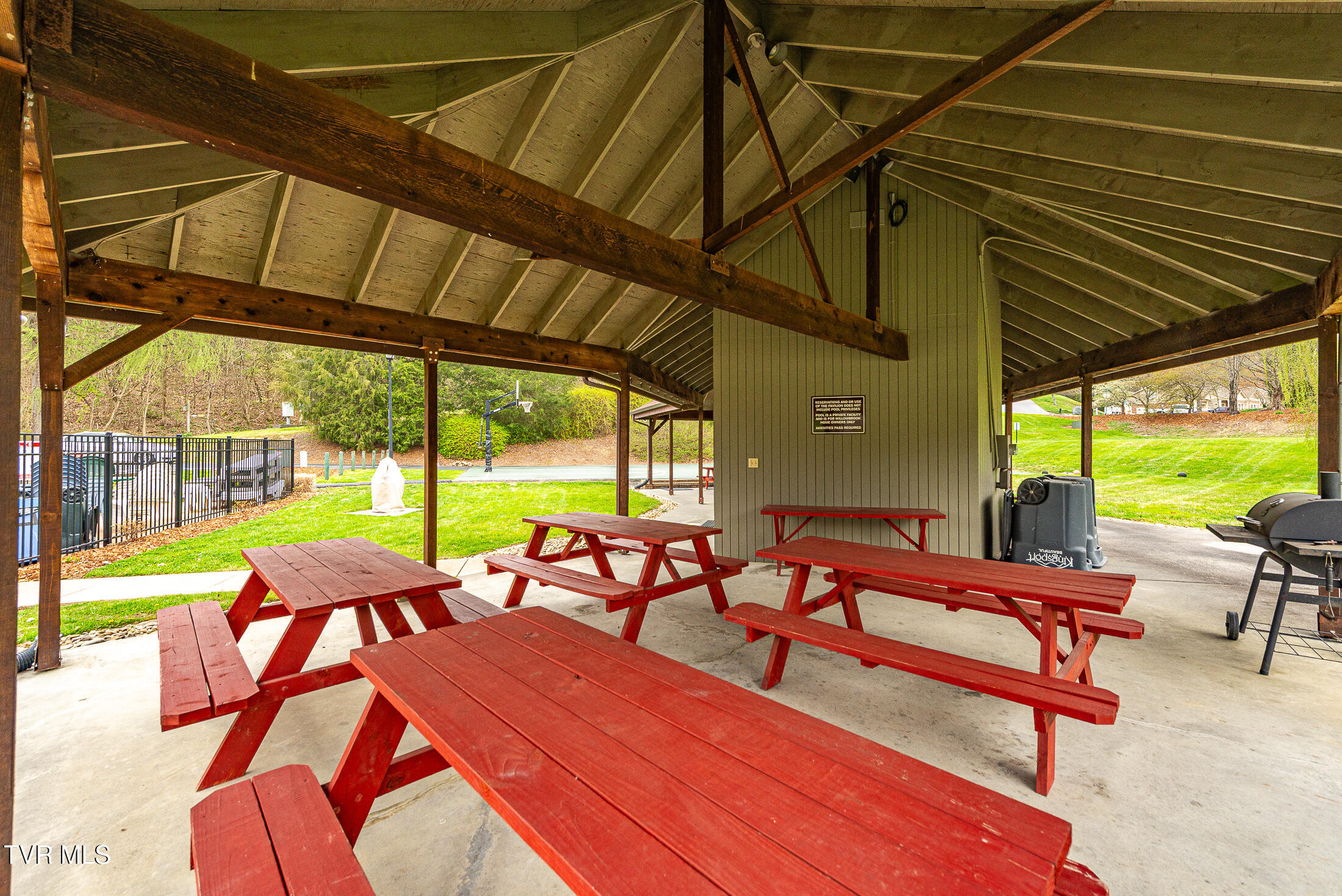 263 Willowbend Place, Unit 263 Kingsport, TN 37660 - Photo 37 of 41 DSC_6951
