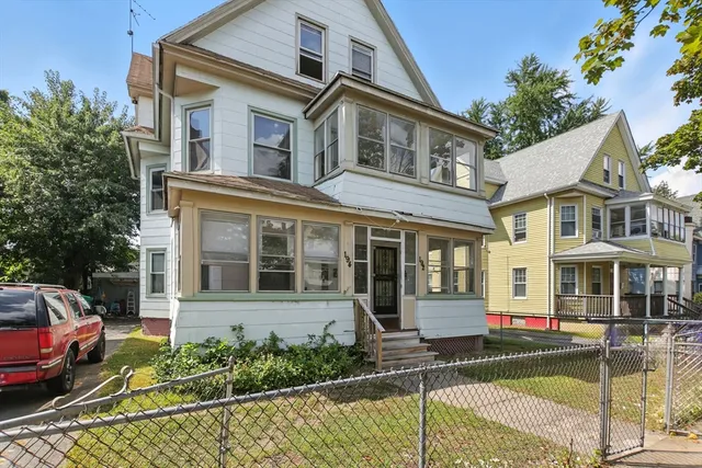 $425,000 | 192-194 Westford Avenue, Springfield, MA 01109