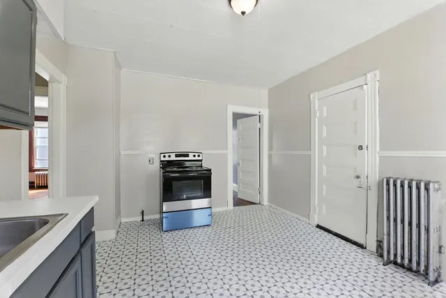 $425,000 | 192-194 Westford Avenue, Springfield, MA 01109