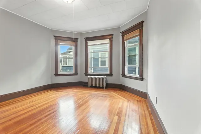 $425,000 | 192-194 Westford Avenue, Springfield, MA 01109