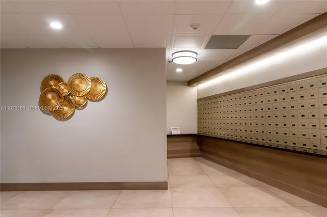 $2,500 | 3701 North Country Club Drive, Unit 1004, Aventura, FL 33180