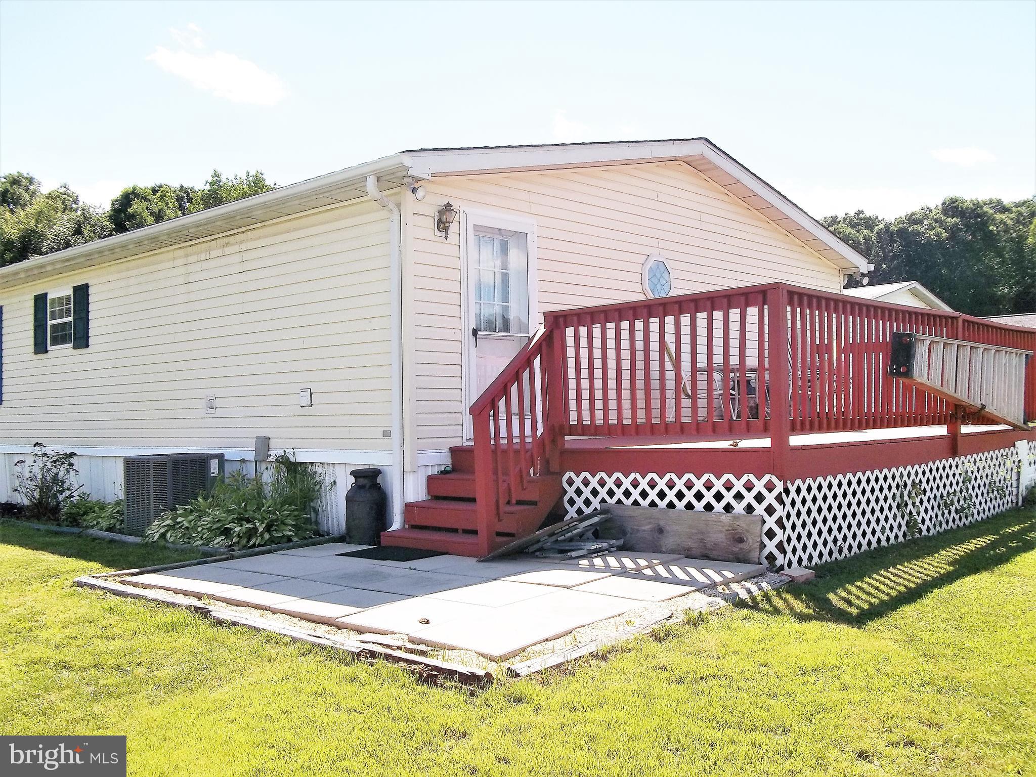 1939 Bennett Road Aberdeen, MD 21001 - Photo 22 of 24 Deck