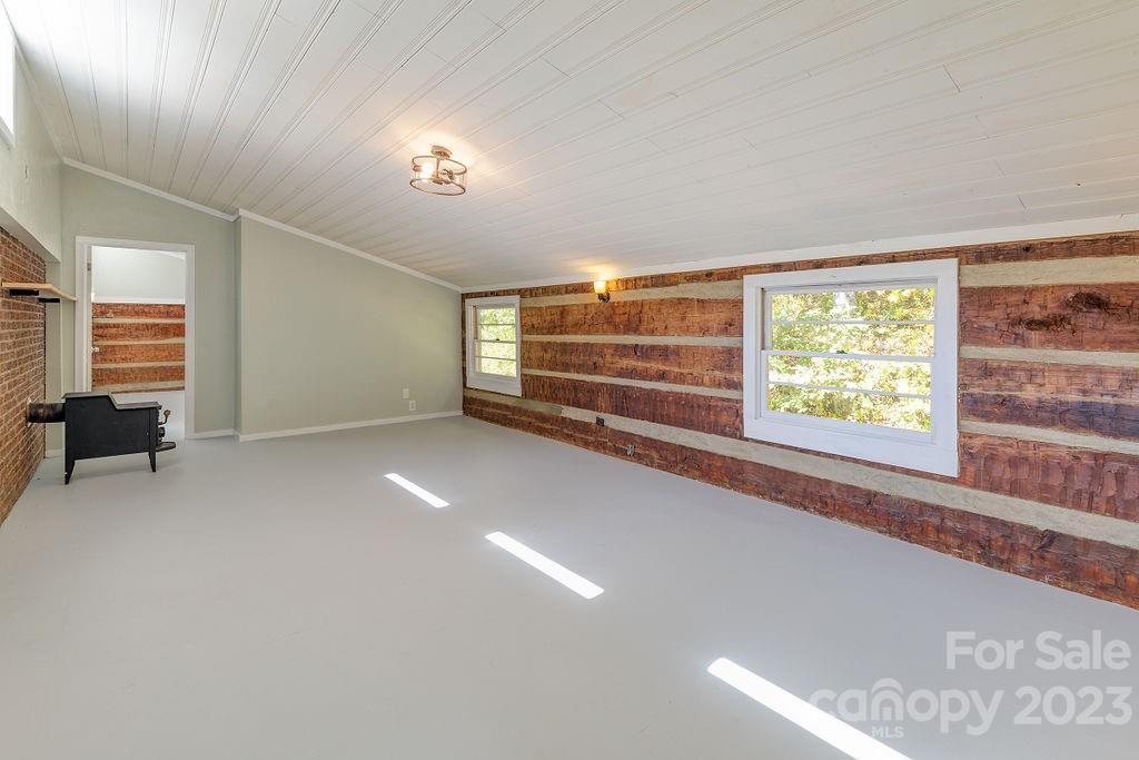 107 Welch Road Candler, NC 28715 - Photo 19 of 37 Gallery Image 19