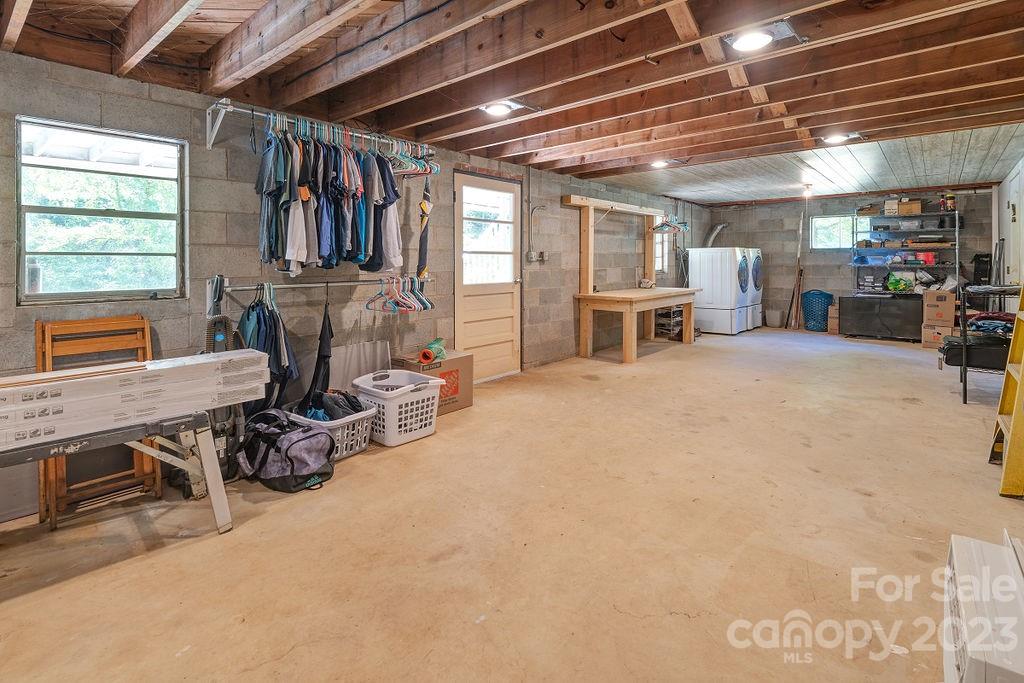 107 Welch Road Candler, NC 28715 - Photo 23 of 37 Gallery Image 23
