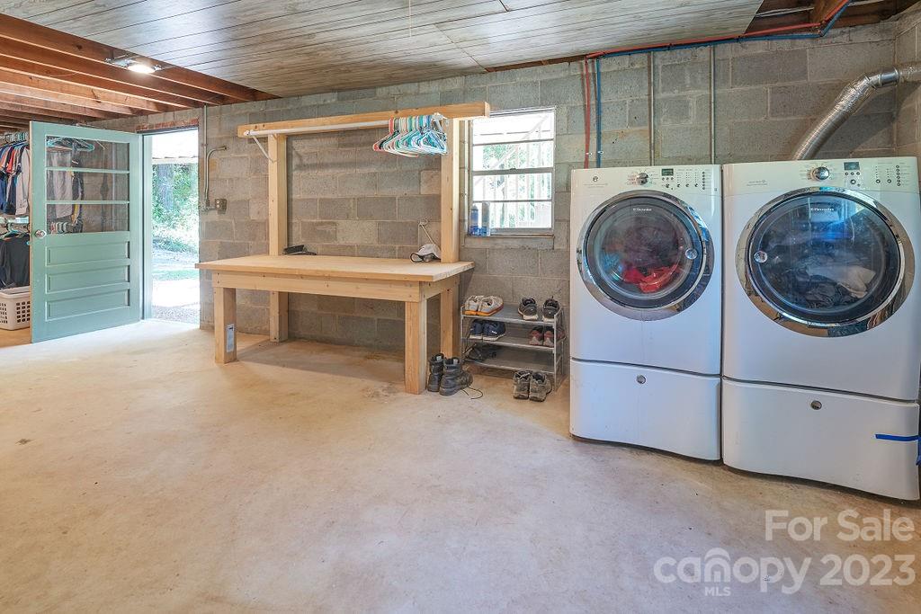 107 Welch Road Candler, NC 28715 - Photo 24 of 37 Gallery Image 24