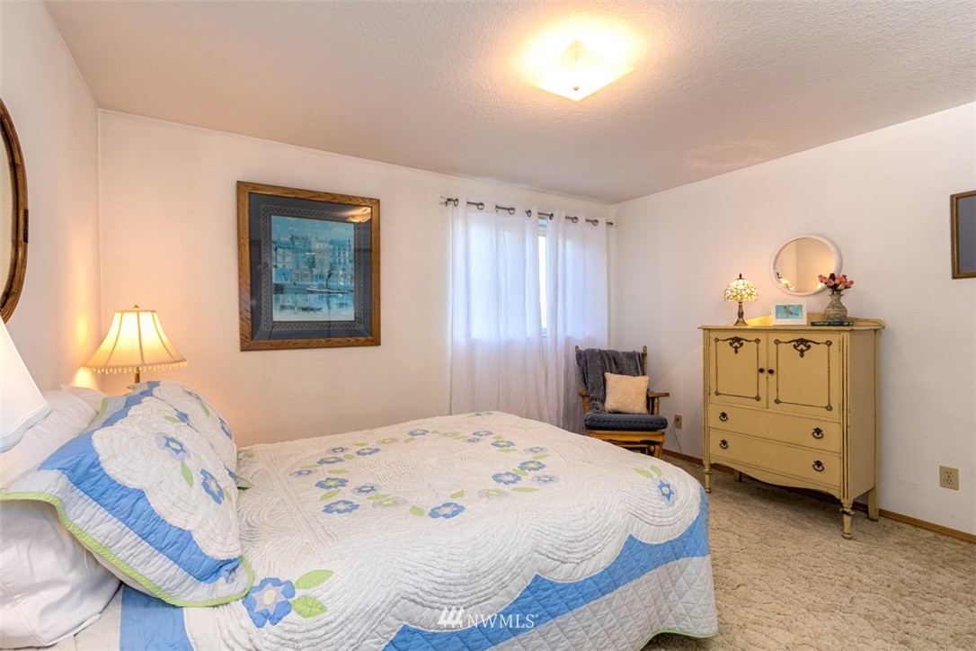 161 Pleasant Harbor Road Brinnon, WA 98320 - Photo 19 of 25 Gallery Image 19