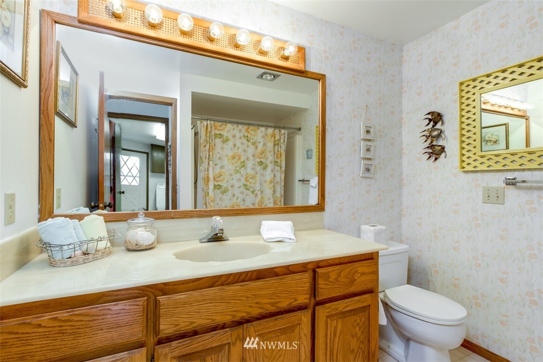161 Pleasant Harbor Road Brinnon, WA 98320 - Photo 9 of 25 Gallery Image 9
