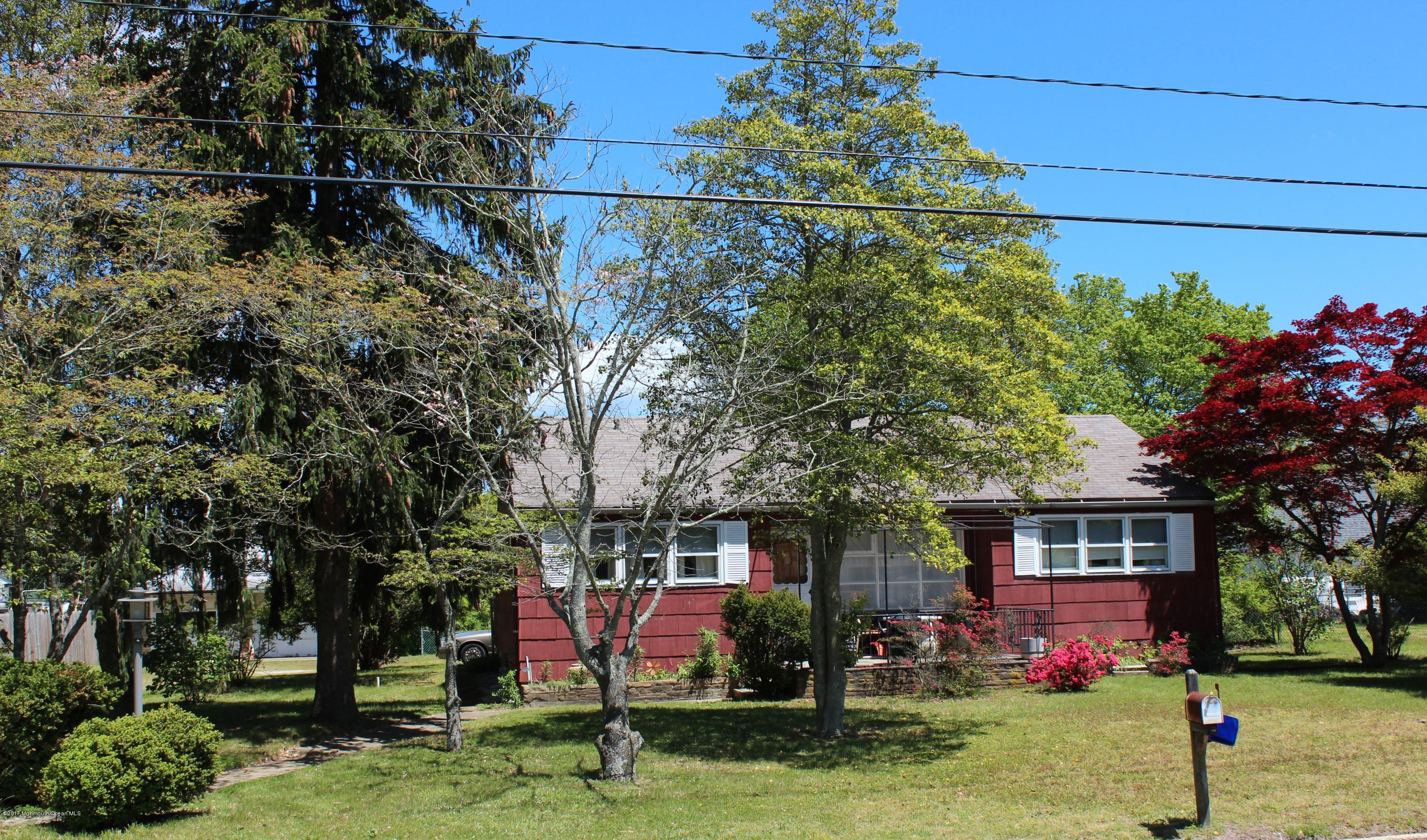 32 Lacey Road Forked River, NJ 08731 - Photo 2 of 20 100x236