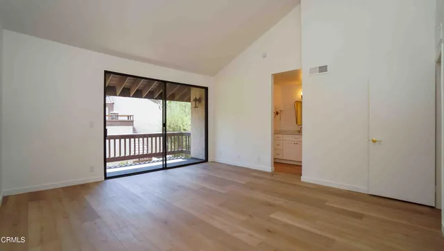 $849,900 | 21801 Burbank Boulevard, Unit 74, Woodland Hills, CA 91367