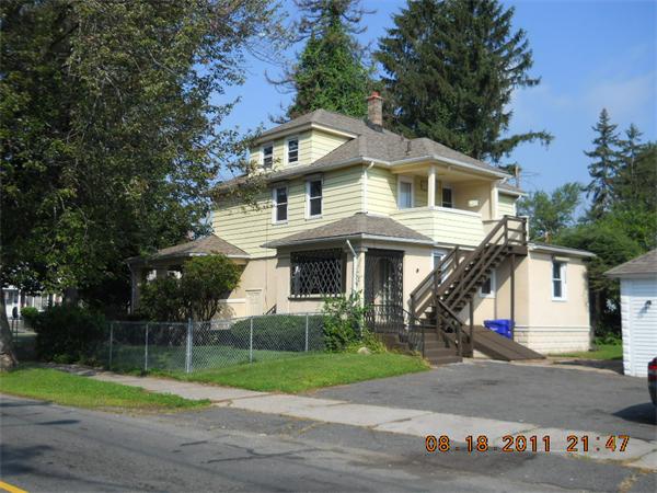 103 Pasco Road Springfield, MA 01151 - Photo 2 of 5