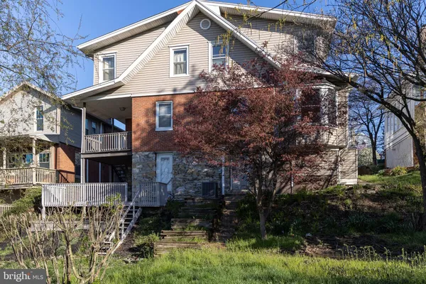 $225,000 | 202 Walnut Street, Lemoyne, PA 17043