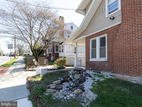 $225,000 | 202 Walnut Street, Lemoyne, PA 17043