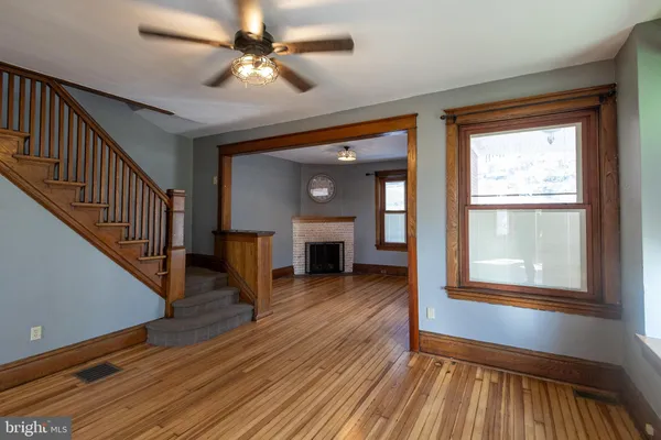 $225,000 | 202 Walnut Street, Lemoyne, PA 17043