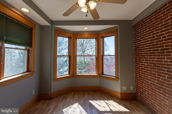 $225,000 | 202 Walnut Street, Lemoyne, PA 17043