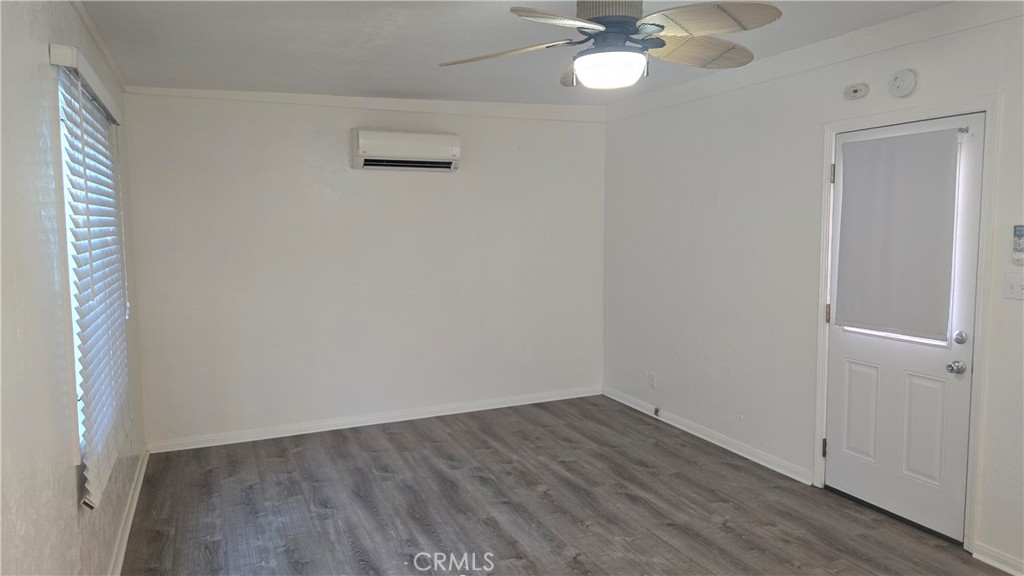 422 Bond Street, Unit 2 Redlands, CA 92373 - Photo 7 of 11
