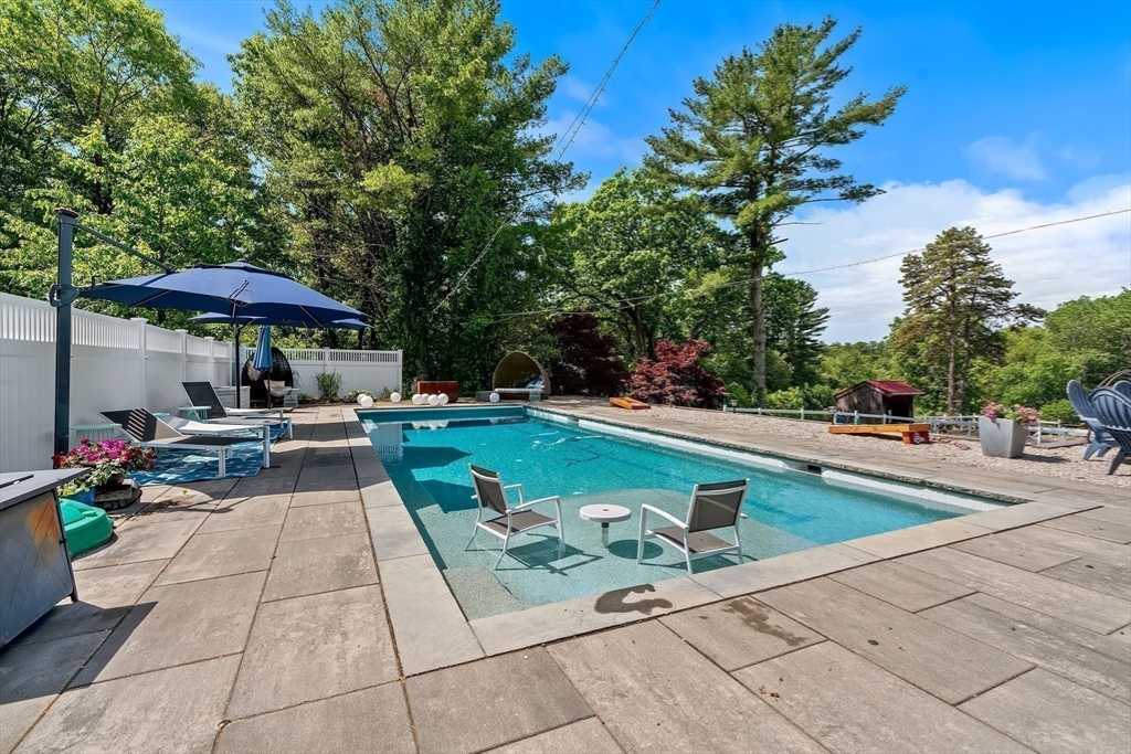 117 South Street Upton, MA 01568 - Photo 25 of 42