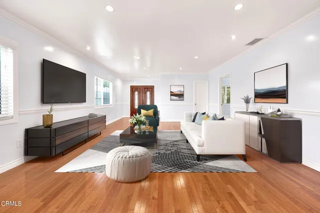 $3,875 | 3330 Thorpe Avenue, Los Angeles, CA 90065