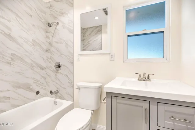 $3,875 | 3330 Thorpe Avenue, Los Angeles, CA 90065