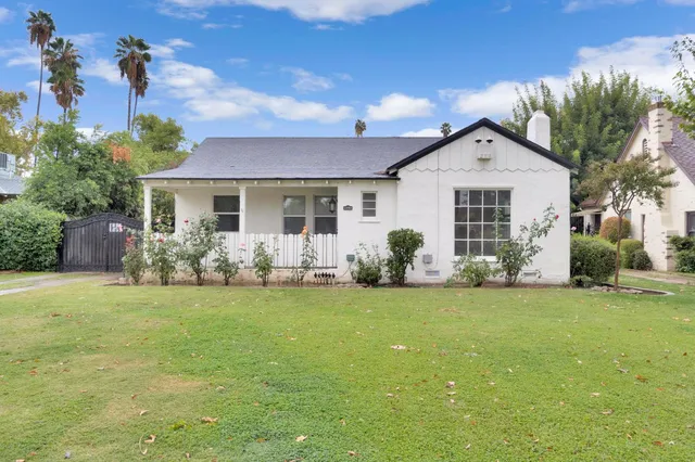 $364,995 | 4156 East Huntington Boulevard, Fresno, CA 93702