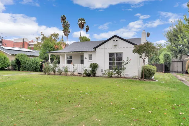 $364,995 | 4156 East Huntington Boulevard, Fresno, CA 93702