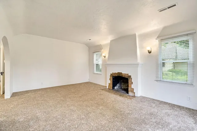 $364,995 | 4156 East Huntington Boulevard, Fresno, CA 93702