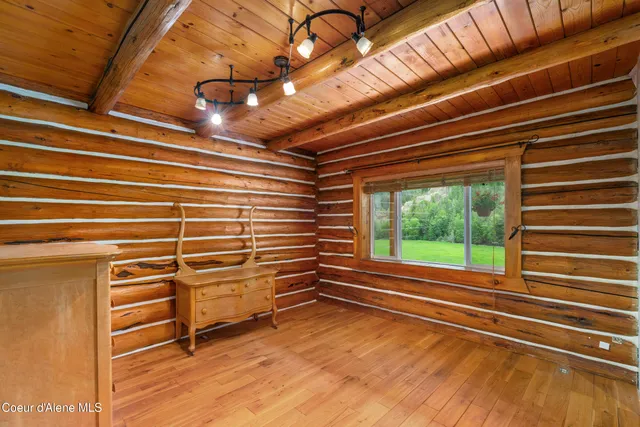 $699,000 | 16323 Highway 5, St. Maries, ID 83861