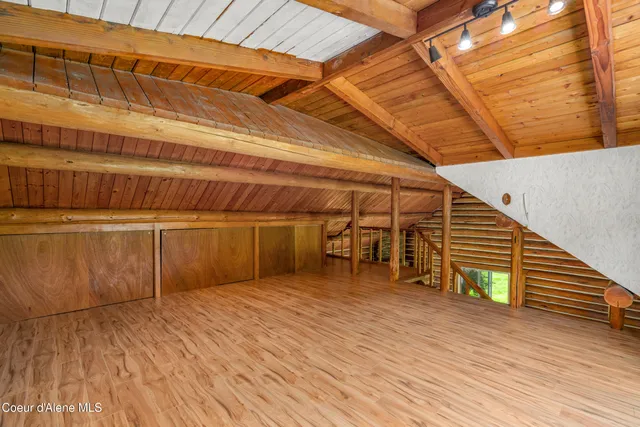 $699,000 | 16323 Highway 5, St. Maries, ID 83861