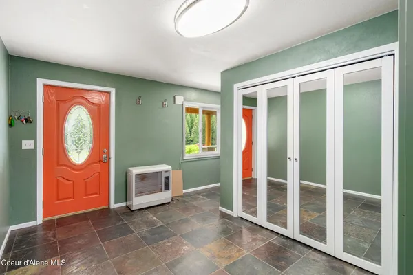 $699,000 | 16323 Highway 5, St. Maries, ID 83861