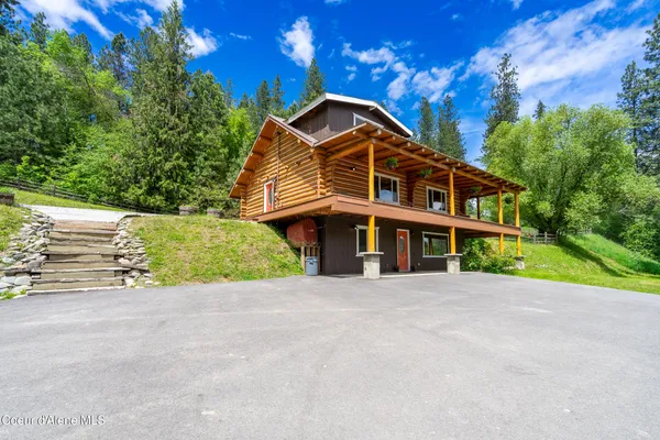 $699,000 | 16323 Highway 5, St. Maries, ID 83861
