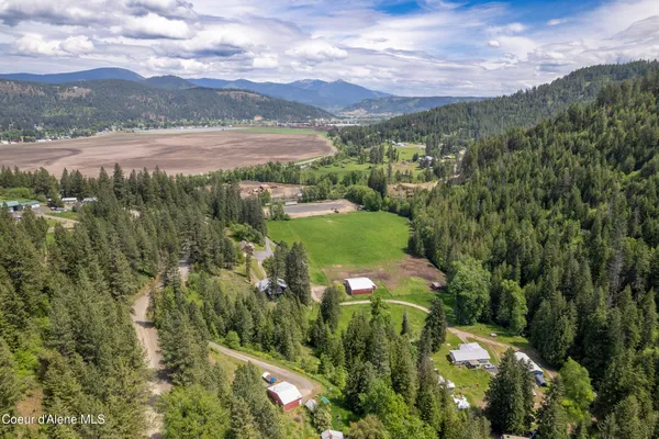 $699,000 | 16323 Highway 5, St. Maries, ID 83861