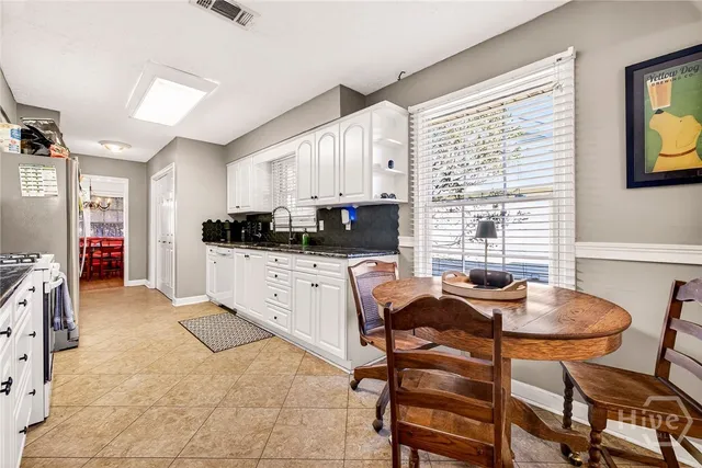 $375,000 | 1121 Madrid Avenue, Savannah, GA 31406