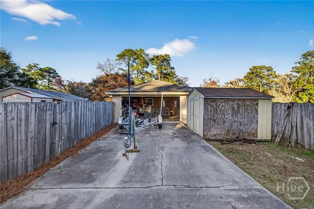 $375,000 | 1121 Madrid Avenue, Savannah, GA 31406