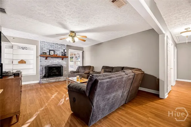 $375,000 | 1121 Madrid Avenue, Savannah, GA 31406