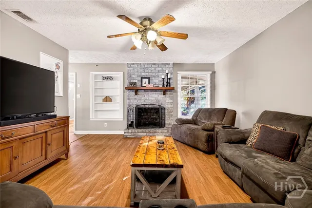 $375,000 | 1121 Madrid Avenue, Savannah, GA 31406