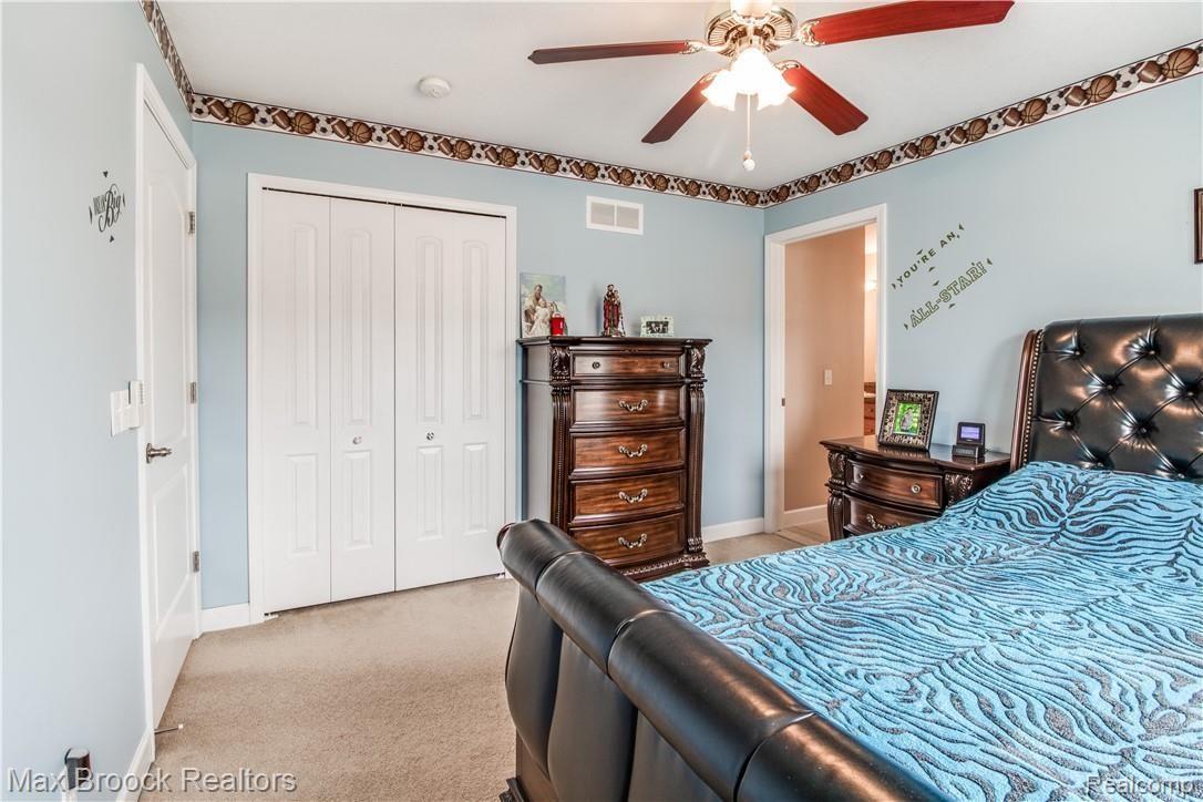 27586 Cromwell Road Novi, MI 48374 - Photo 31 of 44 Interiors 17.jpg