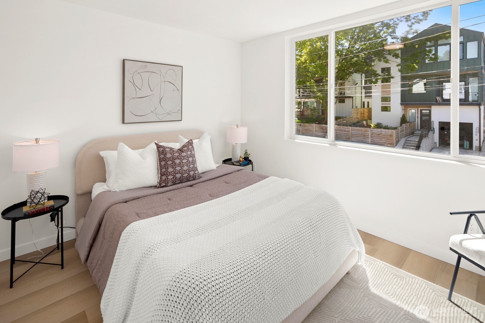 332 Northeast 90th Street Seattle, WA 98115 - Photo 15 of 22