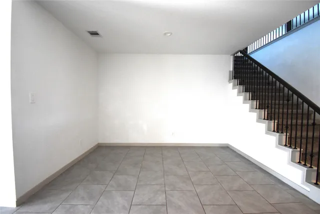 a view of entryway and hall